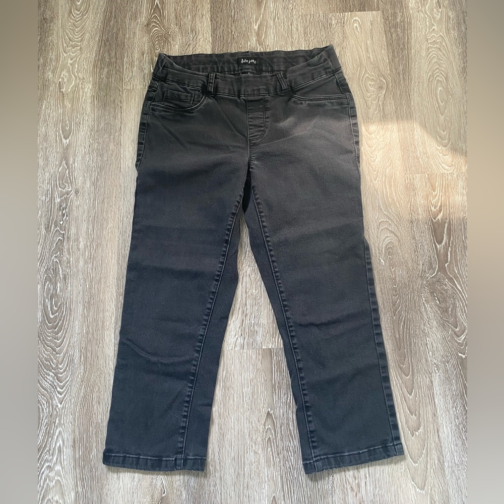 Black Denim Capris